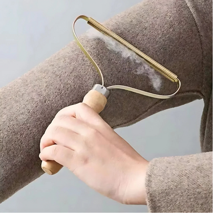 Anti-Haar- und Fusselbürste – Schonend für Kleidung & effektiv gegen Pilling